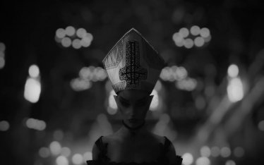 Мод "Kozakowy's Ghost's Papa Emeritus Hat" для TES 5: Skyrim 1