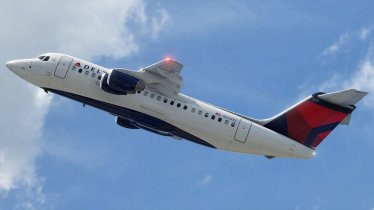 Мод "Delta Connection (Endeavor Air) RJ85" для Transport Fever 2 0